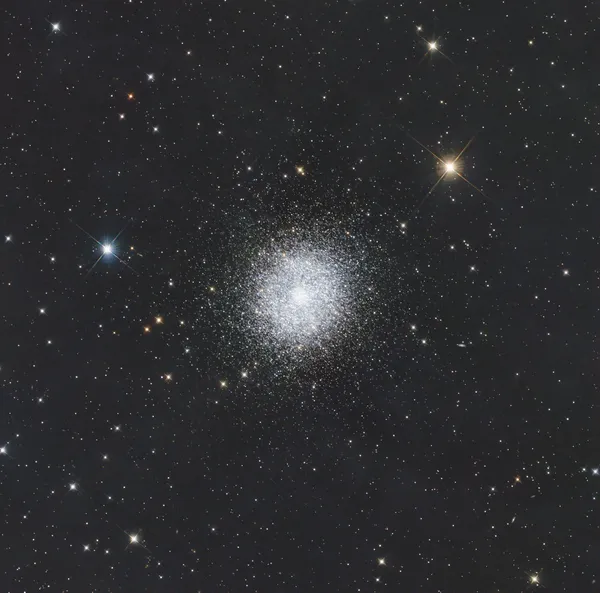 M13 — Hercules Cluster