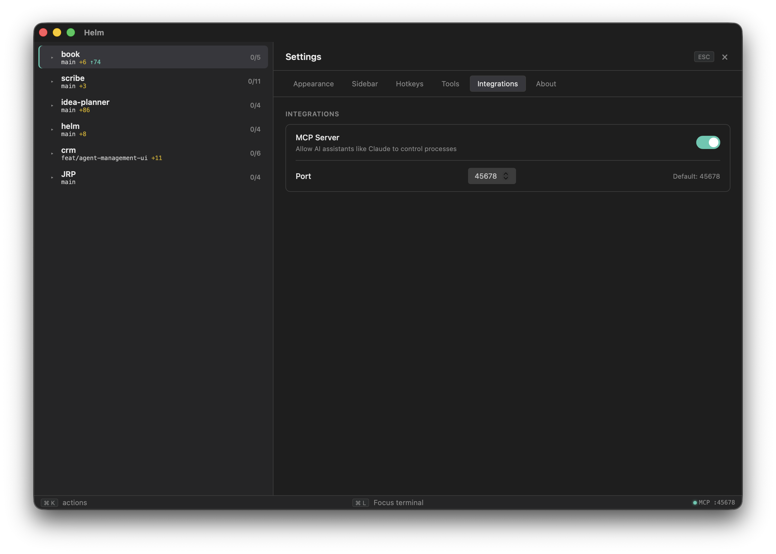 MCP server settings with toggle and port configuration